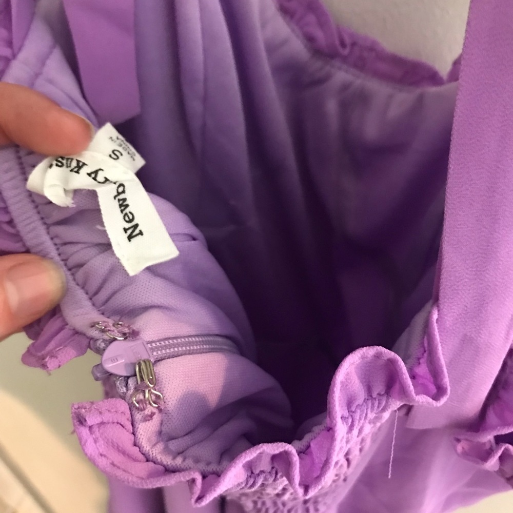 Dress - Picture 3 of 3